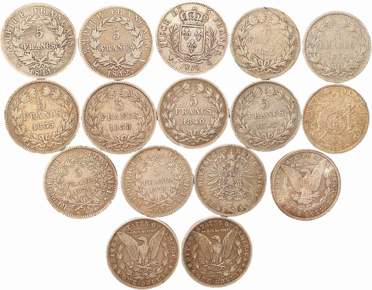 Lotto di sedici monete di argento, tra cui 12 esemplari da 5 franchi francesi, un cinque marchi d...