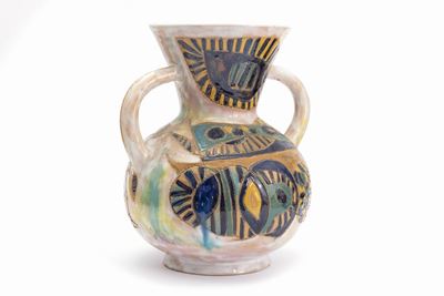 Vaso in Ceramica Policroma con Motivi Arcaizzanti