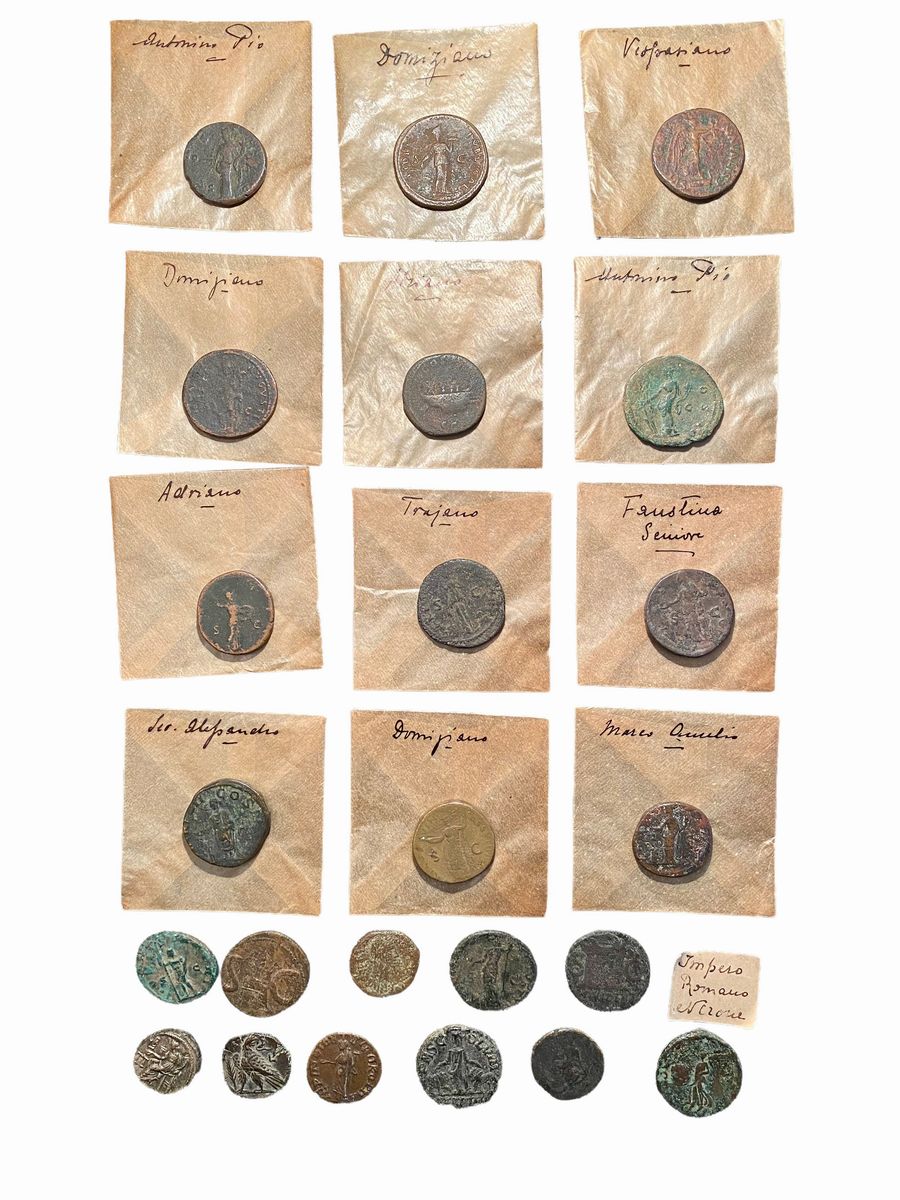 Impero Romano - Lotto di 23 bronzi imperiali e coniazioni provinciali, tra cui Nerone, Domiziano,...