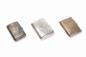 Lot consisting of three silver cigarette cases, England, early 20th century