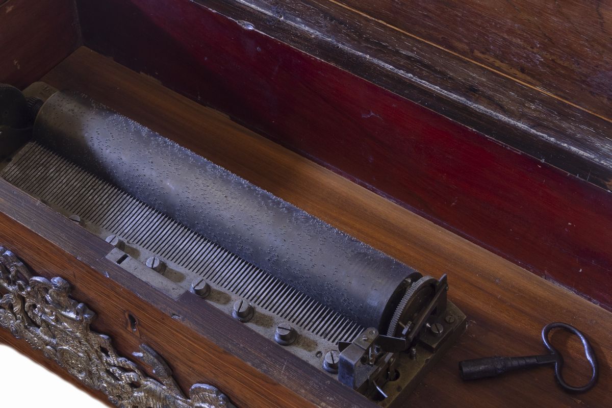 Boite À Musique, Fine Secolo XIX