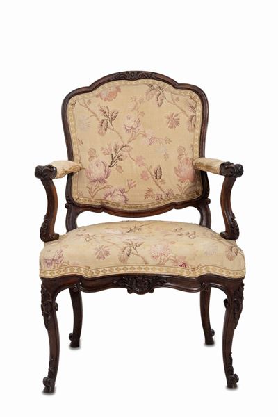 Poltrona in Legno Intagliato, Secolo XVIII