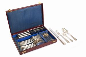 Lotto composto da ventiquattro posate in argento