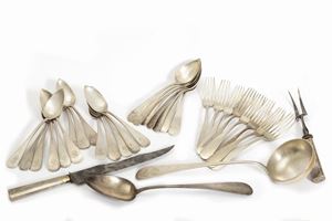 Silver cutlery set