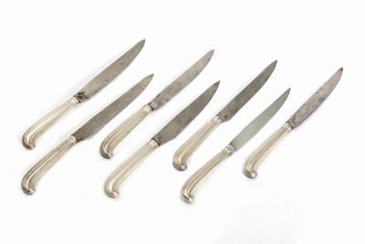 Sette Coltelli in Argento