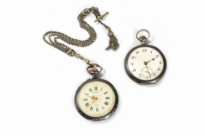 Lotto Composto da Due Orologi da Tasca in Argento Niellato, Inizi Secolo XX