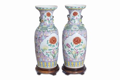 Coppia di Vasi in Porcellana Famiglia Rosa, Cina Inizi Secolo XX