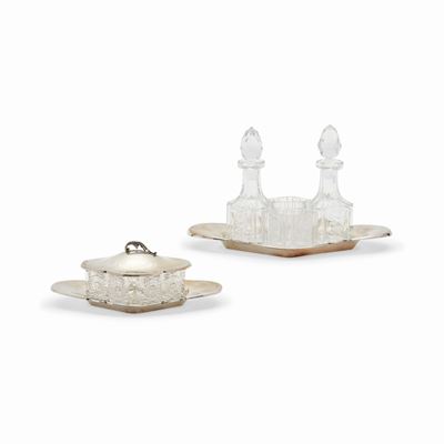 Oliera e formaggiera in argento, Italia XX secolo, peso 320g