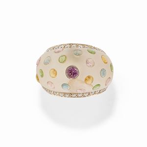 A 18K yellow gold, rock crystal, diamond and colored gemstone ring, defects