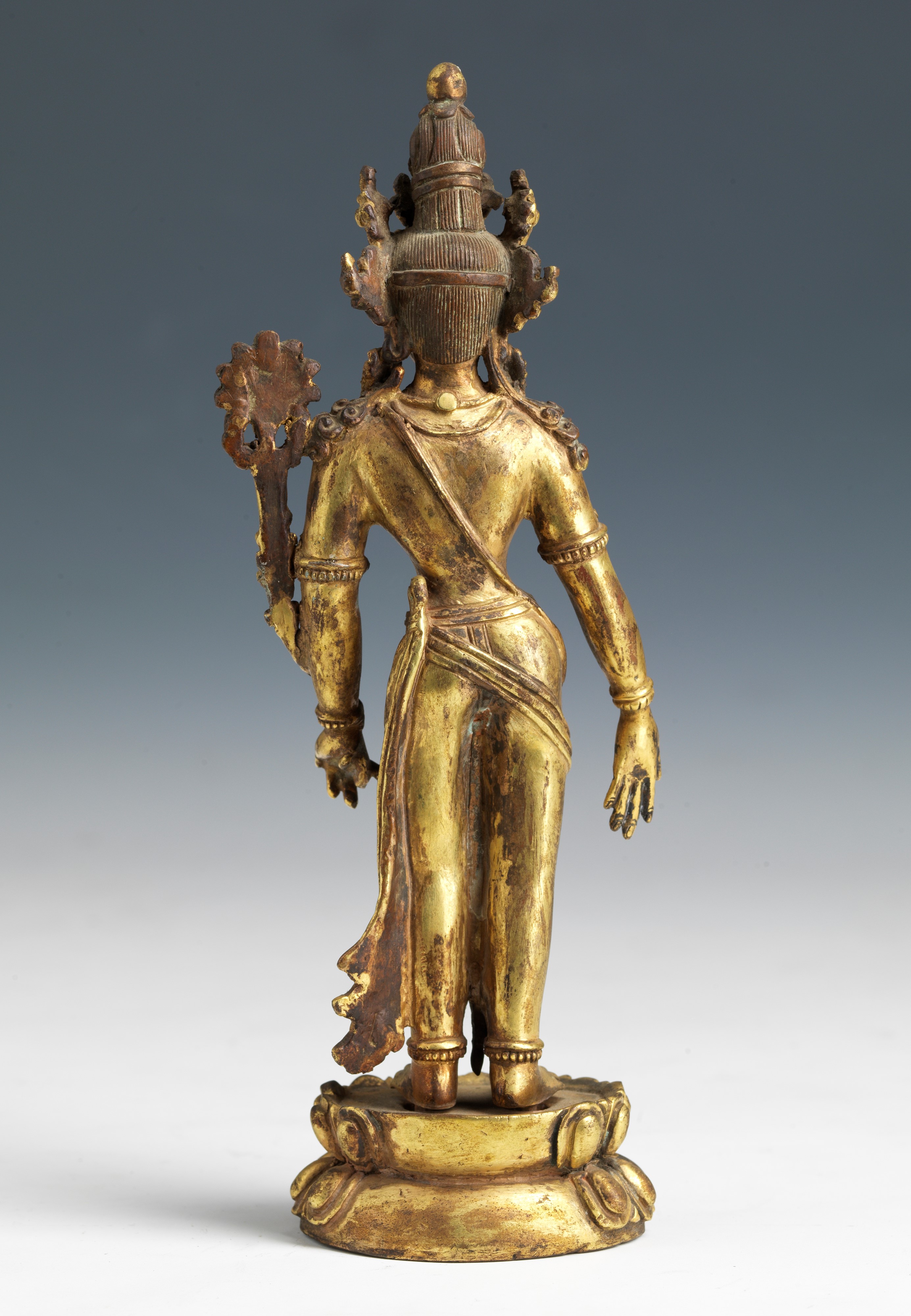 Scultura in bronzo dorato raffigurante Padmapani, Tibet, secolo XIX