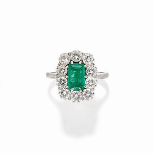  - Anello oro bianco 18k, smeraldo e diamanti 