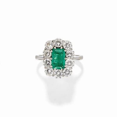Anello Oro Bianco 18k, Smeraldo e Diamanti