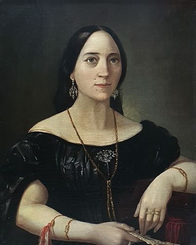 Ritratto di Gentildonna a Mezzo Busto, in Abito Scuro con Ventaglio