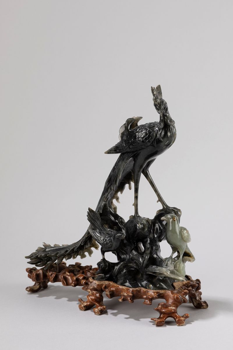 Tre Sculture in Pietra Dura Verde Raffiguranti Volatili, Cina Secolo XX