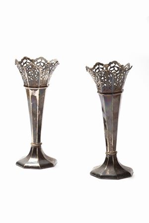 Coppia di vasetti in argento, Inghilterra secolo XX