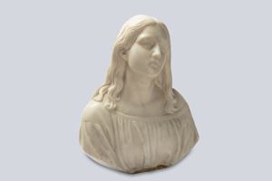 Allegorical female figure in marble, 19th century