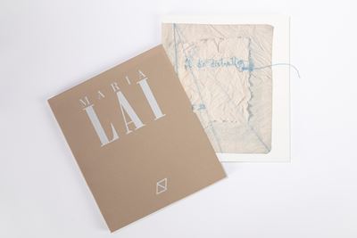 Il dio distratto - libro d'artista, 2018, copertina con filo di lana azzurro