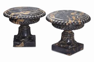 Pair of stand bases in Portoro marble, 19th century