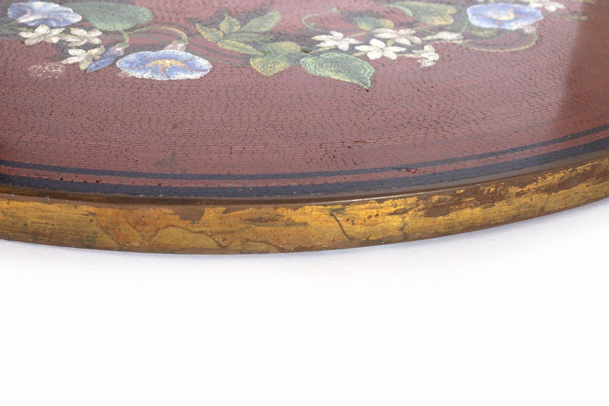Piano di Tavolo Circolare in Micromosaico con Decoro Floreale, Fine Secolo XIX