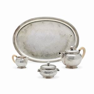 Miracoli - A silver tea set, Miracoli, Italy, 1935-45