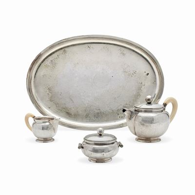 Servizio da tè in argento, Italia, 1935-1945