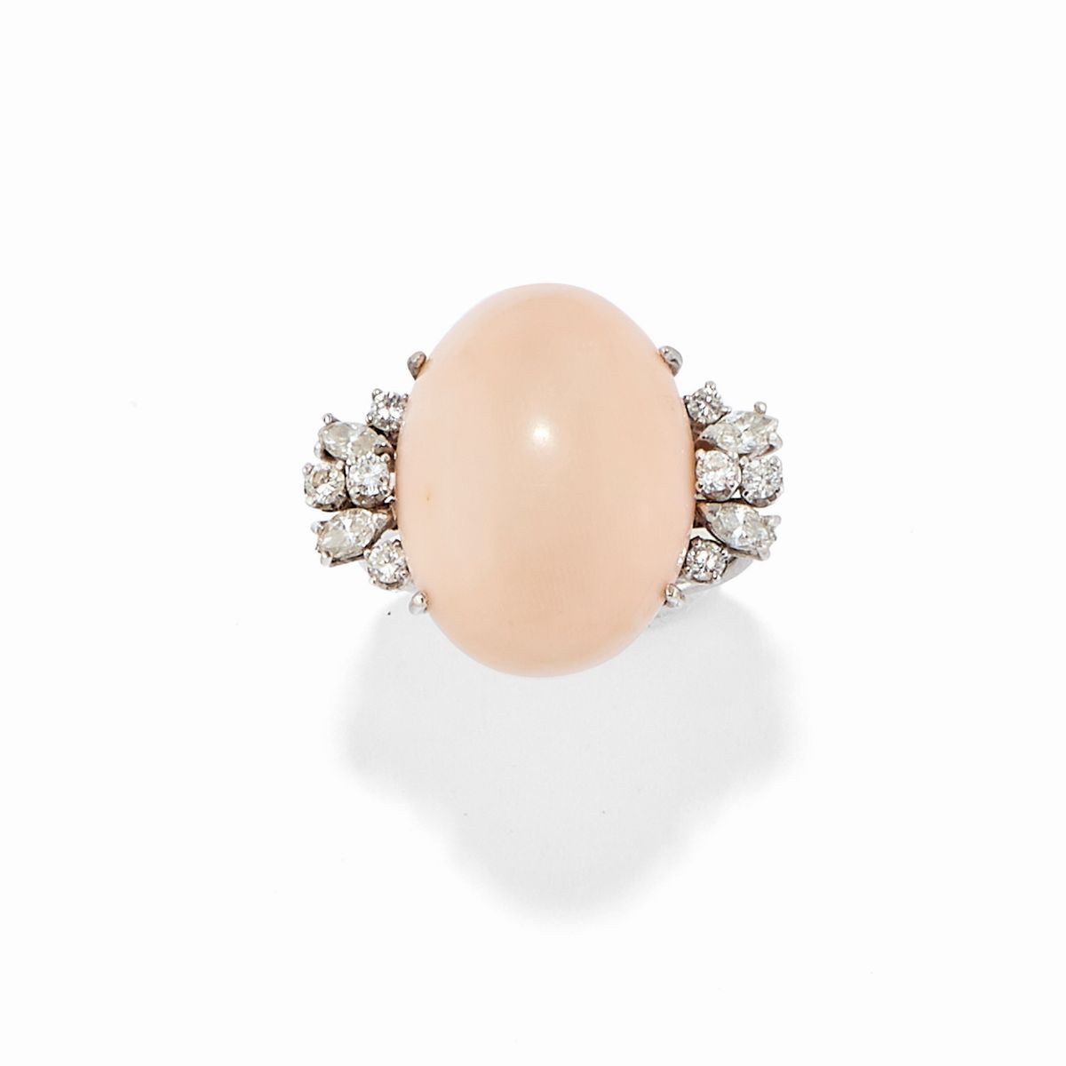 Parure in Oro Bianco 18k, Corallo Rosa e Diamanti