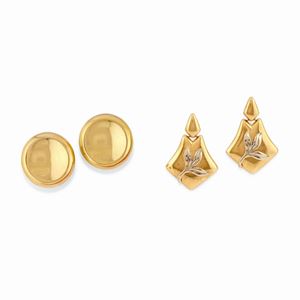  - Due coppie di orecchini in oro bicolore 18k
