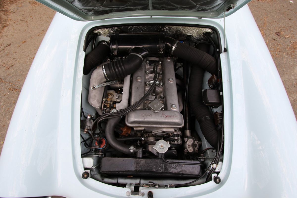 1959 Alfa Romeo Giulietta Spider Veloce (pinin Farina)