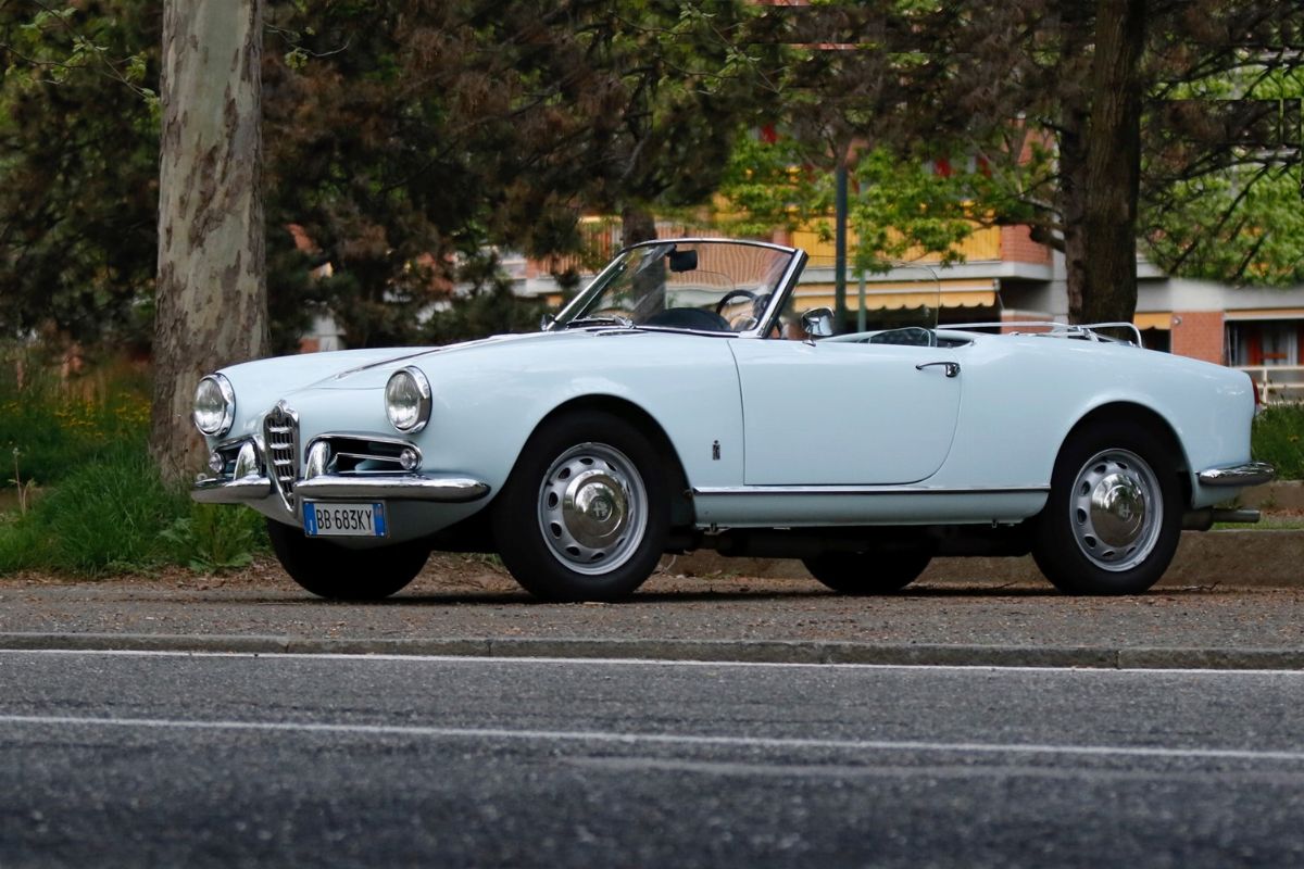 1959 Alfa Romeo Giulietta Spider Veloce (pinin Farina)