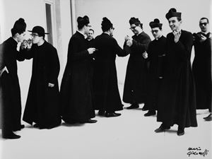 Io non ho mani che accarezzino il volto