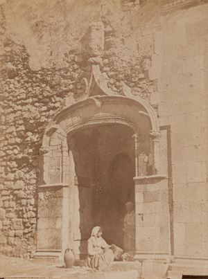 Taormina, Porta del Palazzo Corvaia