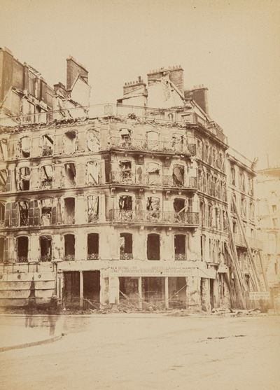Insurrection De Paris, Rue Rivoli (horlogerie)