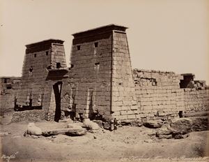Karnak, temple de Ramesses IV ; Karnak, dromos