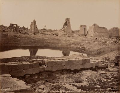 Karnak, Vue Générale Des Ruines ; Temple De Touthmés III