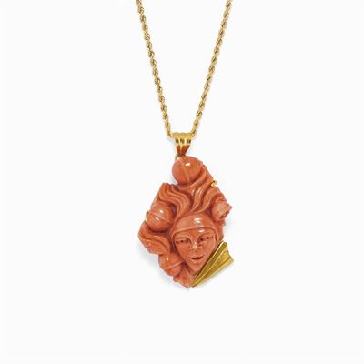 Pendente in Oro 18k e Corallo