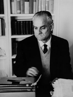 Alberto Moravia