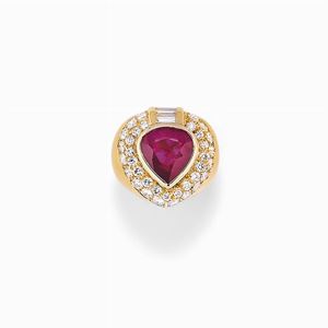 Bulgari - Anello in oro 18k, rubino e diamante