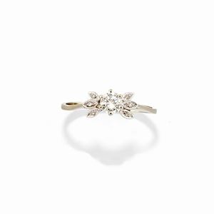 A 18k white gold and diamond ring