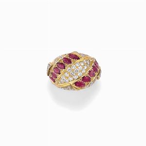 Ventrella - Anello in oro bicolore 18k, rubini e diamanti