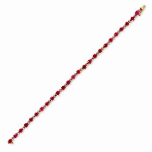  - Bracciale in oro giallo 18k, rubini e diamanti