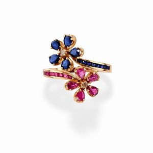A 14k yellow gold, ruby, sapphire and diamond ring, defects