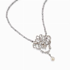 Collana in oro bianco 18k, perla coltivata e diamanti