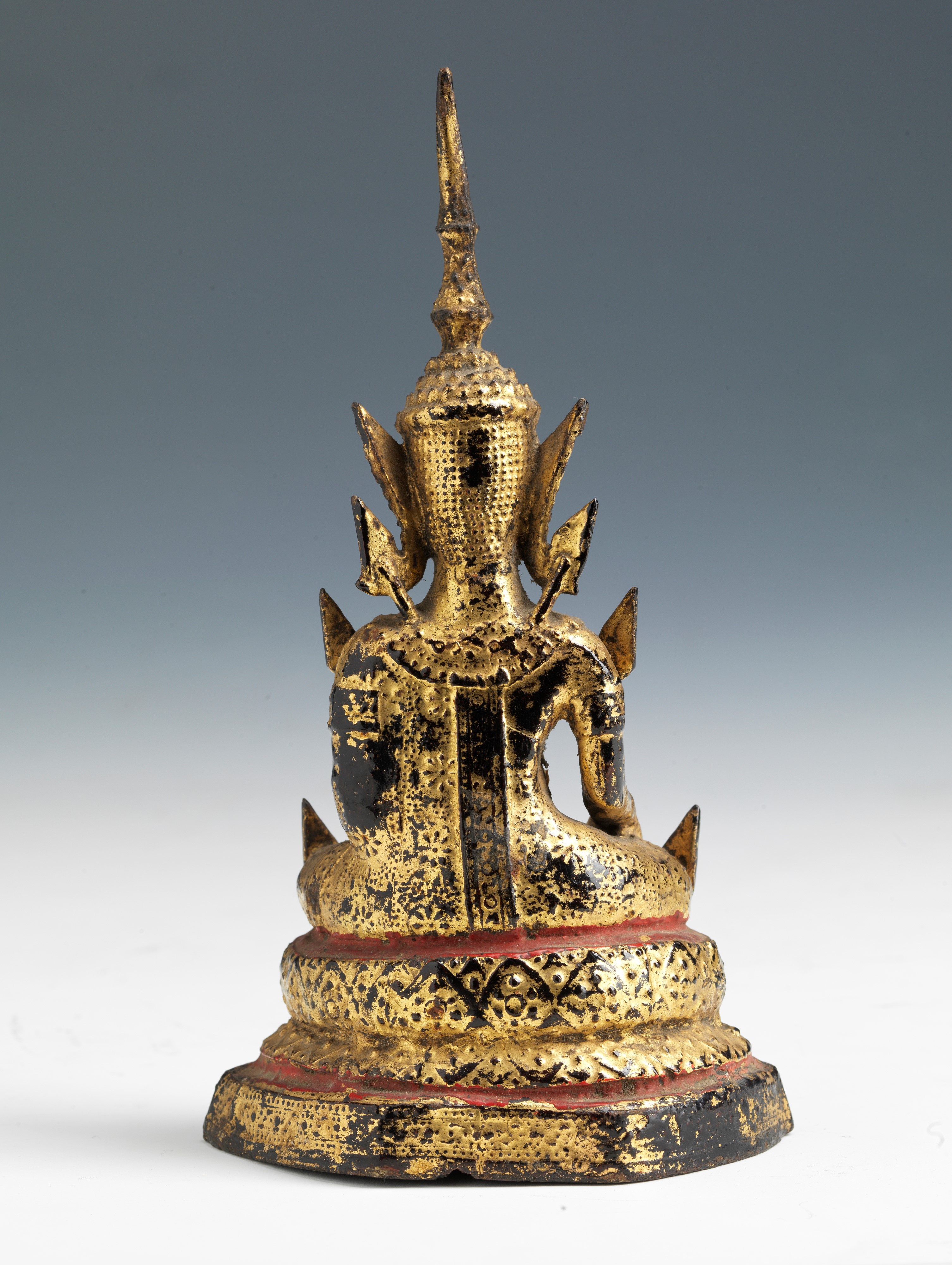 Due Sculture in Bronzo Dorato. Thailandia, Periodo Rattanakosin, Secolo XIX/XX