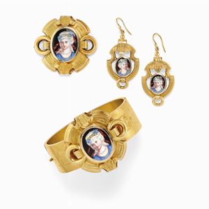  - Demi-parure in oro, smalto e microperle, inizio xx secolo