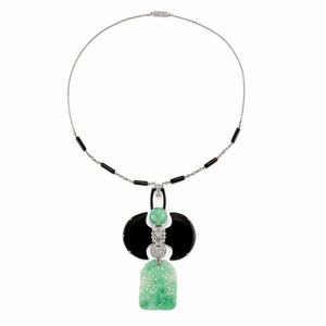  - Collana in platino, onice, giadeite diamanti