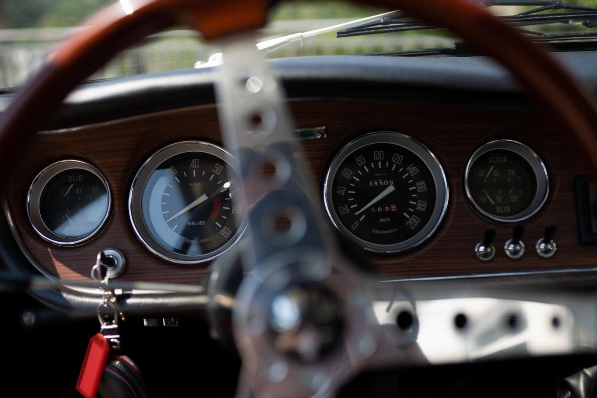 Alfa Romeo - Gt 1300 Junior