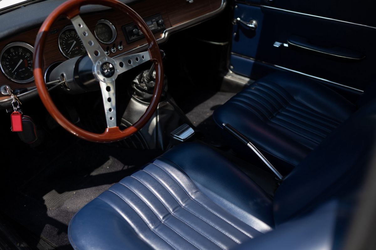 Alfa Romeo - Gt 1300 Junior