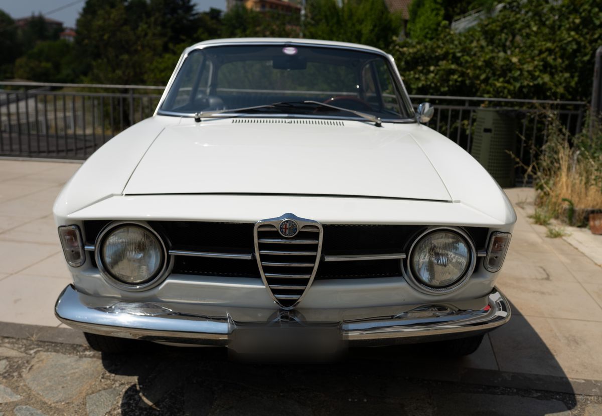 Alfa Romeo - Gt 1300 Junior
