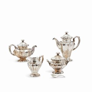 A silver tea and coffee service, Italy 20th Century