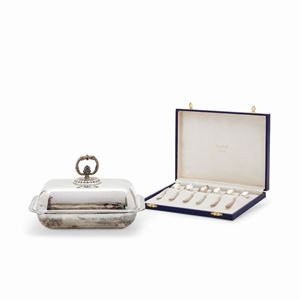 An entree dish and six spoons, Italy 20th Century, with box